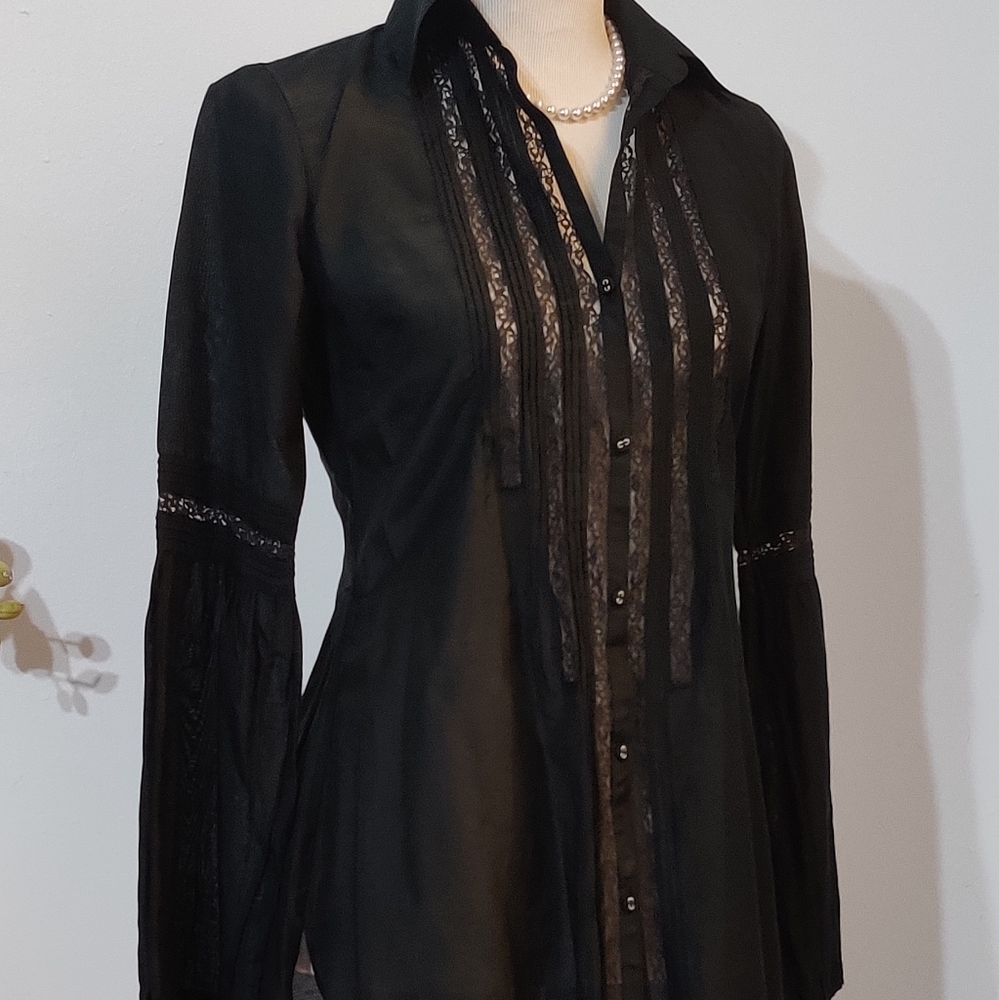 WHITE /BLACK XS BLOUSE